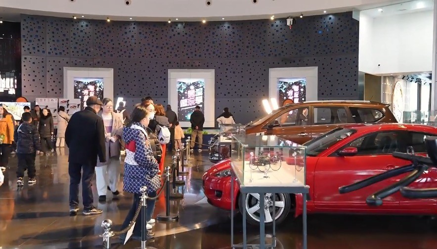 汽博春节活动圆满收官 玩剧本游、赏马年微展，传统文化与现代体验完美交融